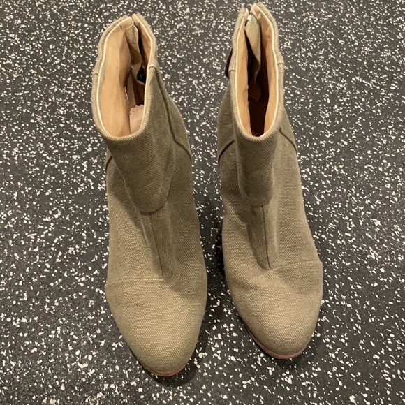 Rag & Bone NewBury in Stonewall Canvas booties / boots SZ. 36 or 6 - Picture 2 of 13